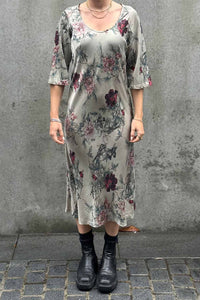 NICOLA SCREEN raglan bias dress floral | smoke